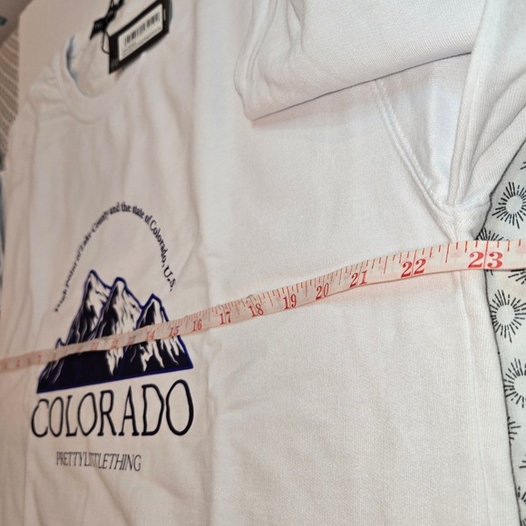 PrettyLittleThing White Colorado Mountains Oversized Sweatshirt Women's M - Picture 7 of 11